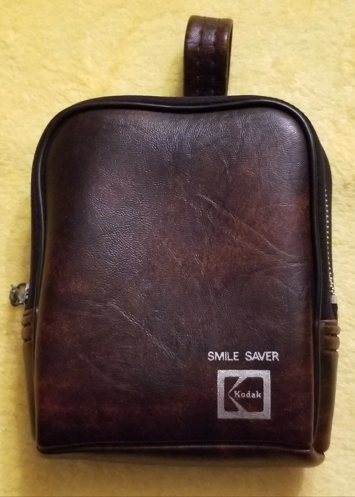 KODAK Smile Saver Camera case vintage 1970’s Brown