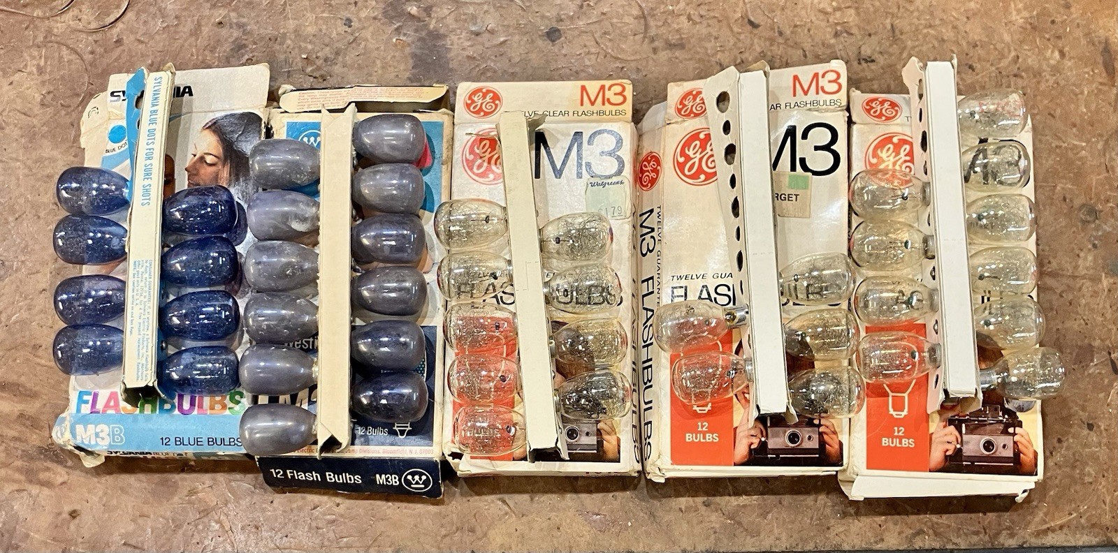 Vintage Lot • 43 Sylvania, Westinghouse & GE • M3 & M3B Flash Bulbs • Untested