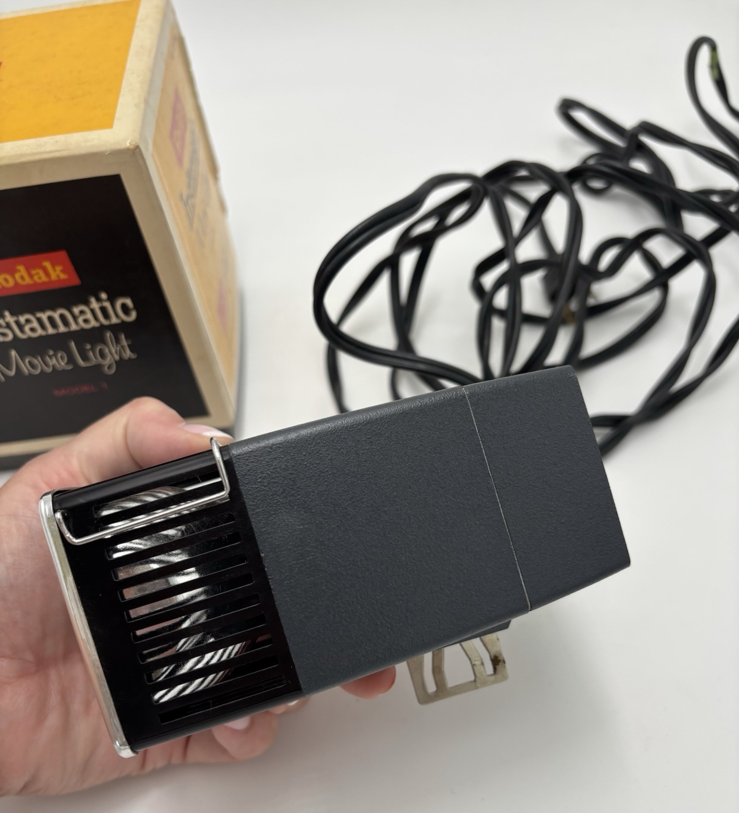 Vintage Kodak Instamatic Movie Light Model 1 # D375 Tested Working Original Box