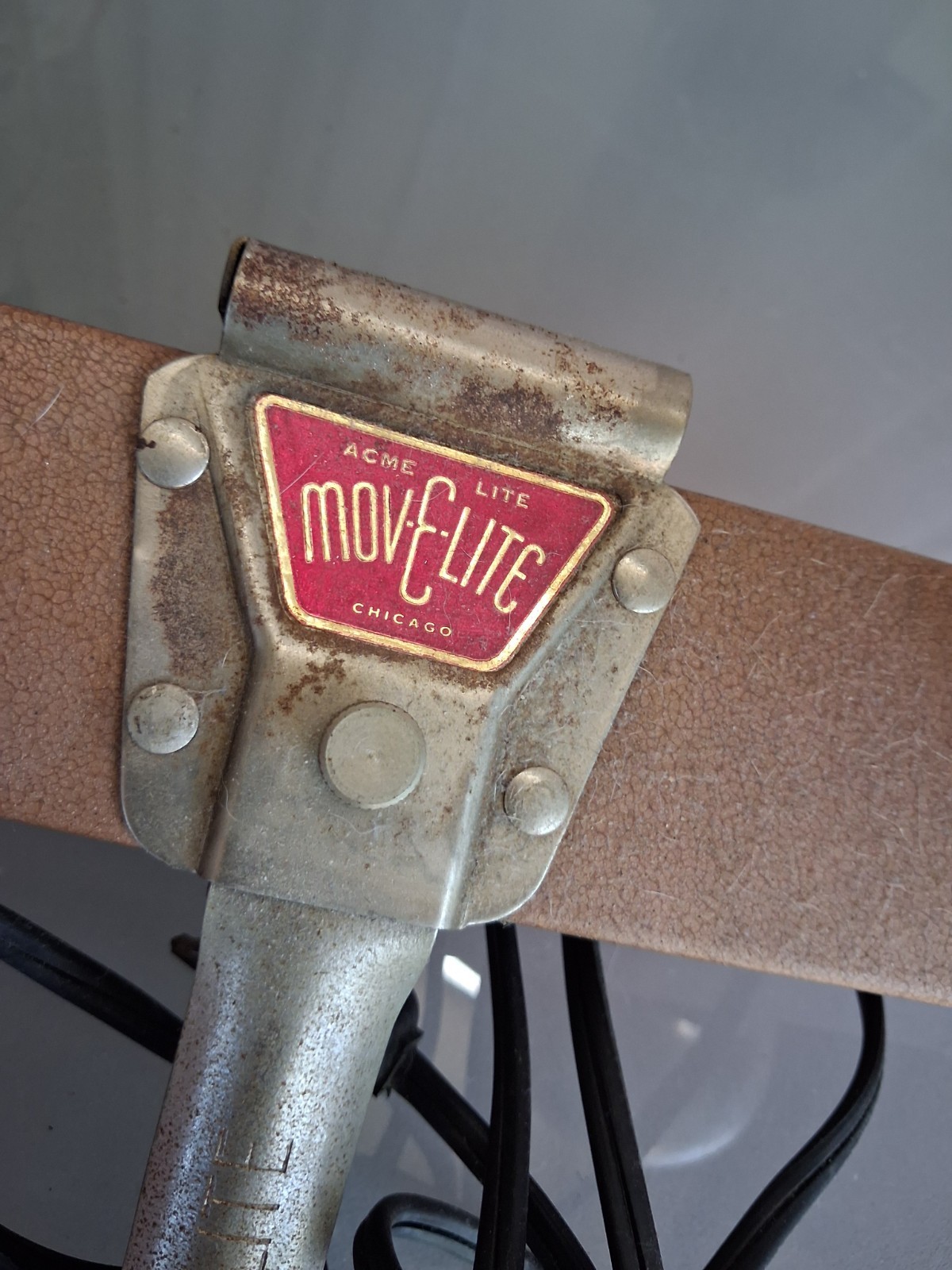 Vintage Acme-Lite Chicago Mov-E-Light, 1950s Camera Light Bar, Still Works
