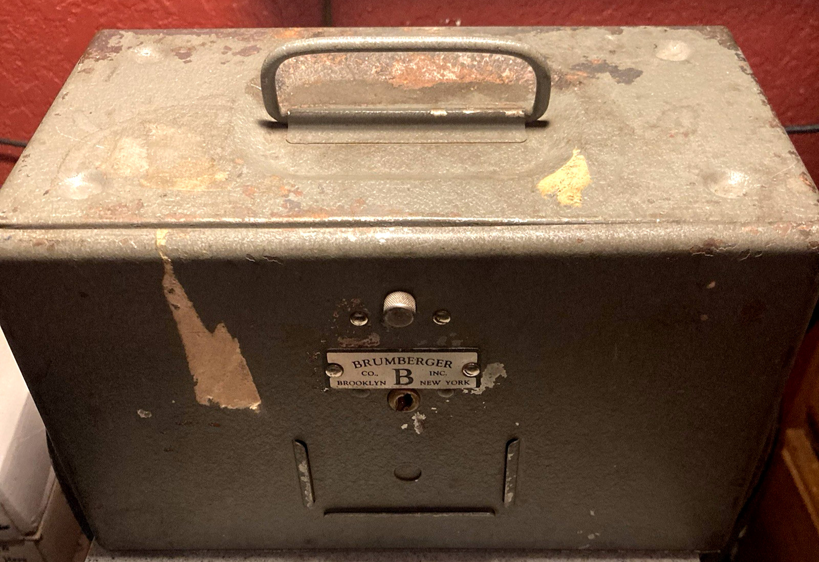 Vintage Brumberger Movie Case For 8mm Movies, w/ 7 movie Canisters, Reels