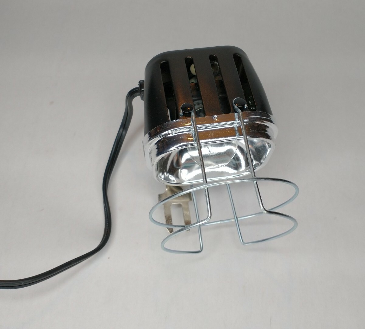 Acme Light Model No. 800 XL Lite Fill Lighting For Video Cameras