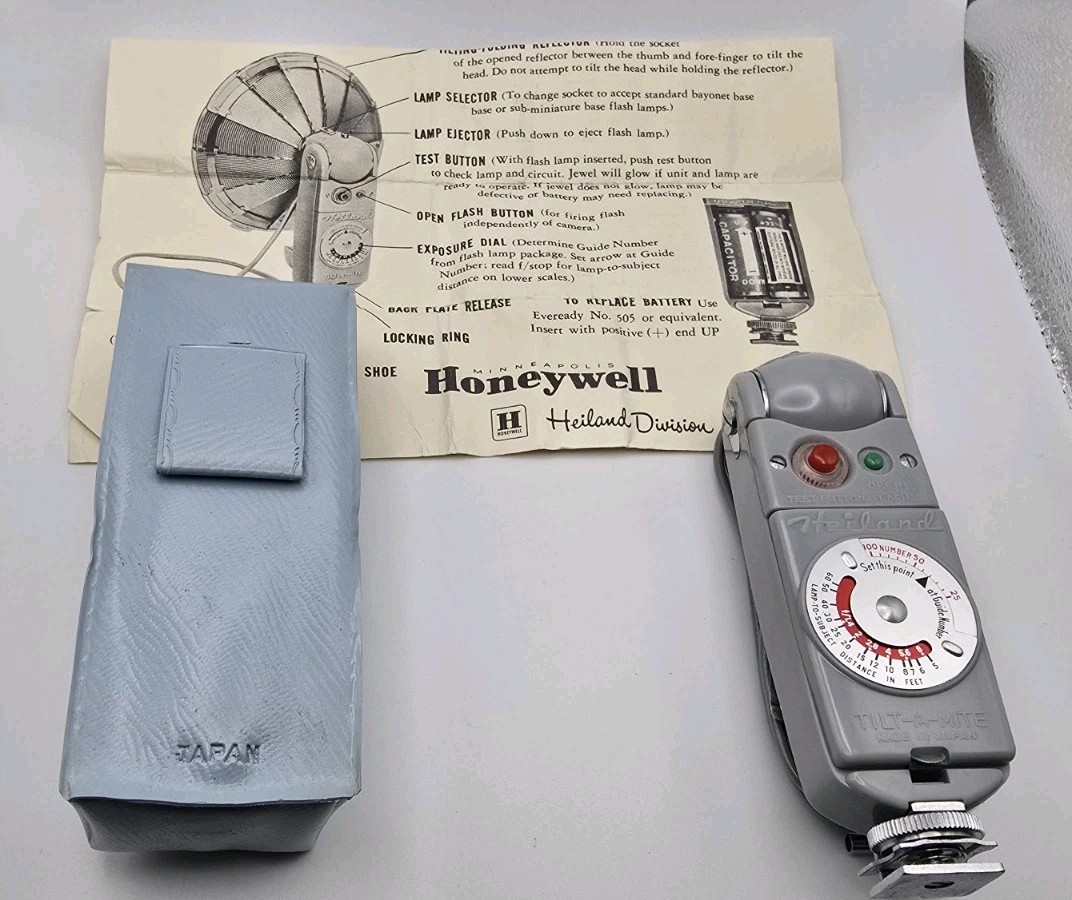 Honeywell Heiland Tilt-A-Mite Fan Light-Meter Flash Unit Case Manual Vintage