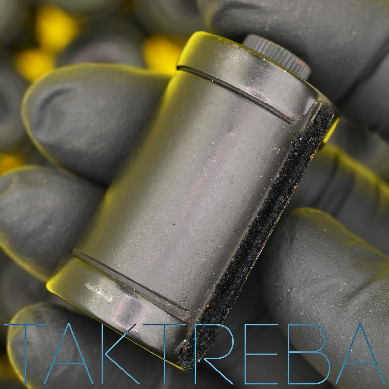 Reloadable Canister Metal Cassette 35mm Film Type 135m. Only Red Green Blue seal