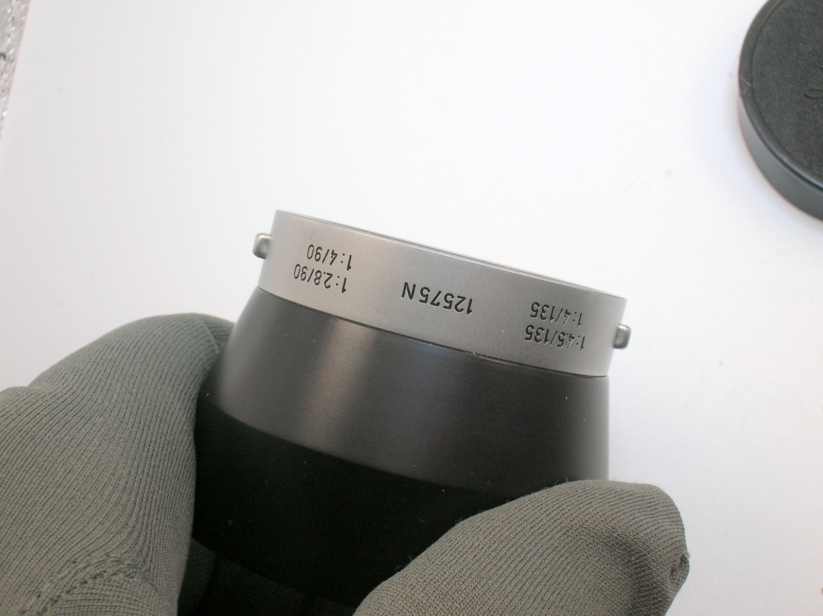 LEITZ WETZLAR 12575 LENS HOOD FOR LEICA M CAMERAS – 25 0F 37
