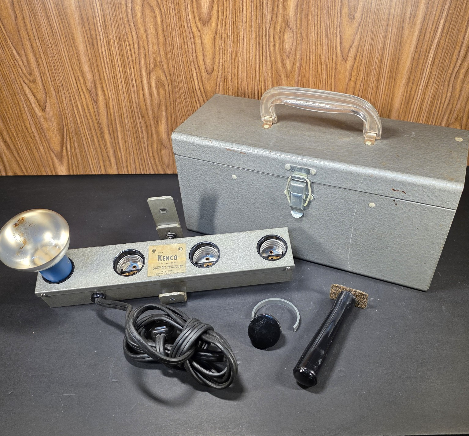 Vintage Kenco Cat No. 6000 4-Socket Movie Lighting Bar w/ Original Case-Tested