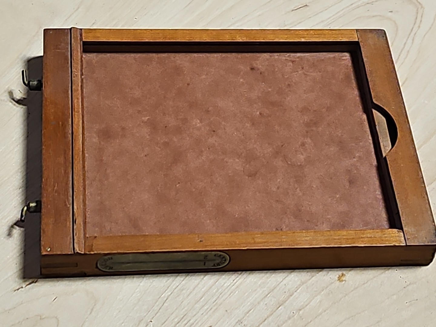 Late 1800s/Early 1900s Antique 4×5 Wooden Camera Film Plate “Century Holder”