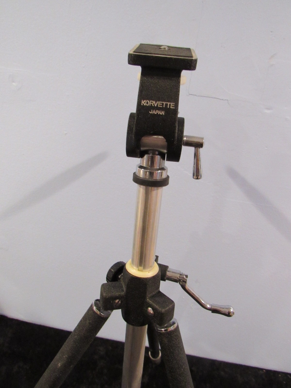 Vintage E.J. Korvette Deluxe Elevating Tripod Photography Videography JAPAN