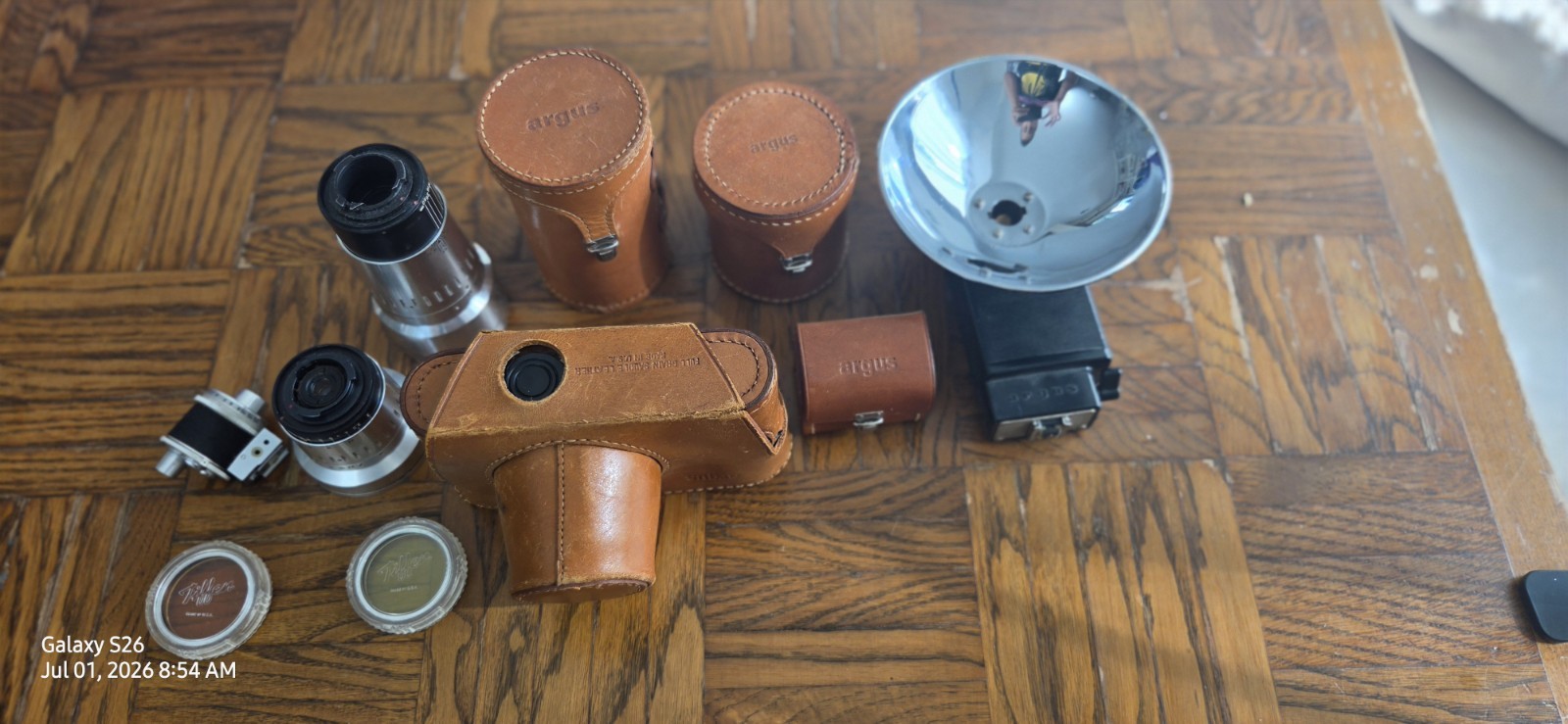Argus Flash Gun Strobe Hot Shoe GN15 w/ Reflector, Viewfinder & Cases Lo