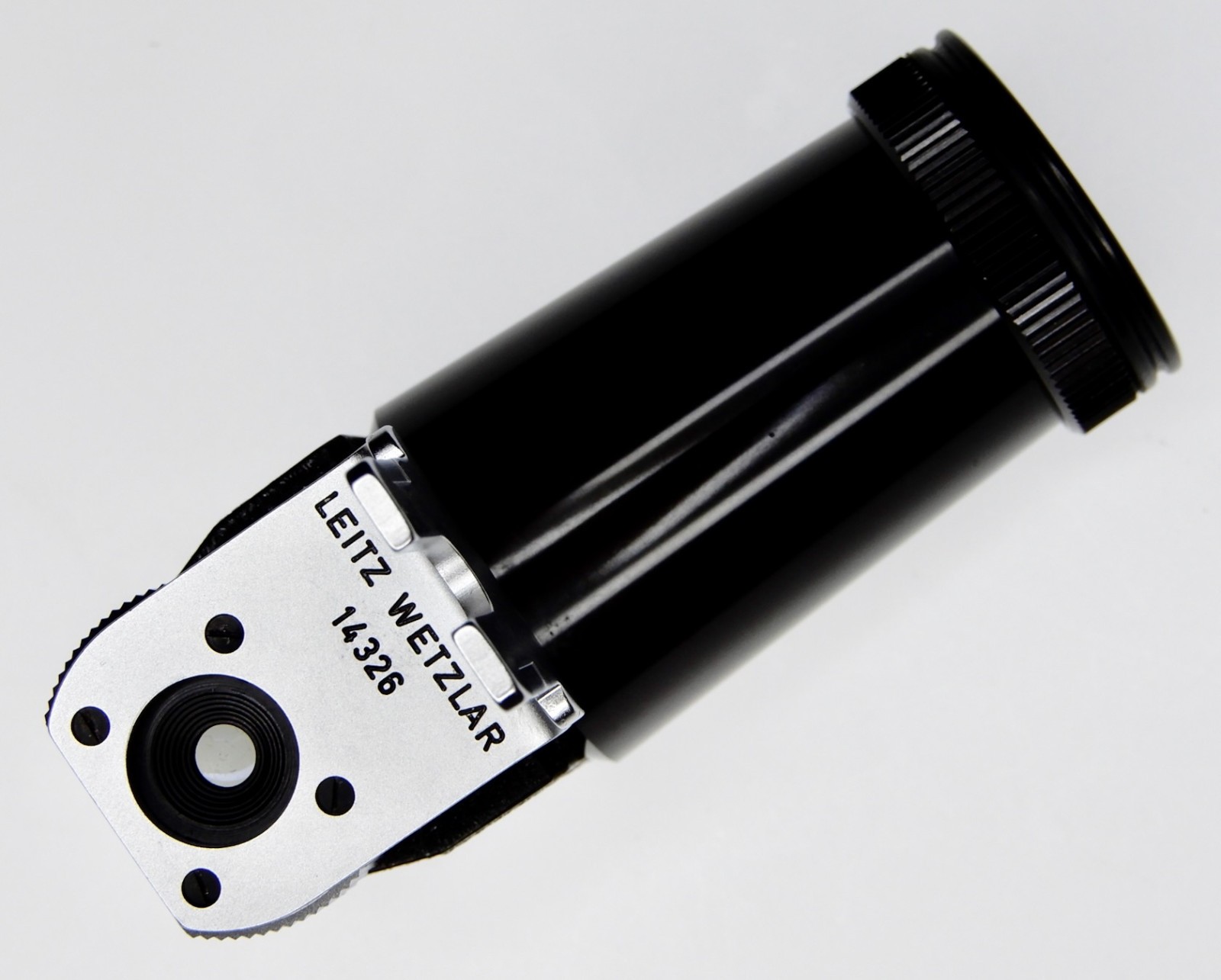 Leica 14326 Right Angle Finder for R4,R5 ……………. Minty