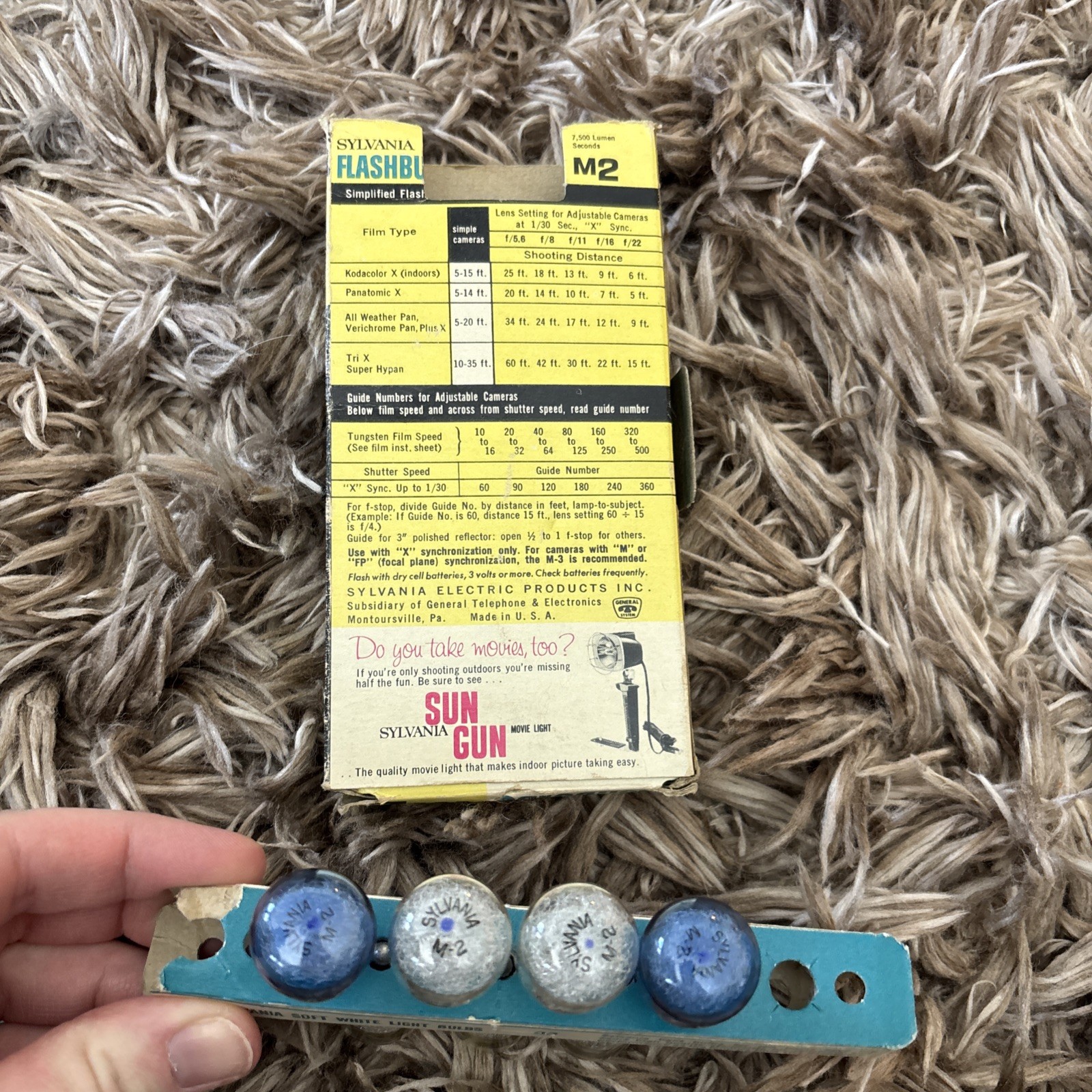 Vintage Sylvania Flashbulbs Blue Dot M2 9 Unused New Bulbs Camera Flash