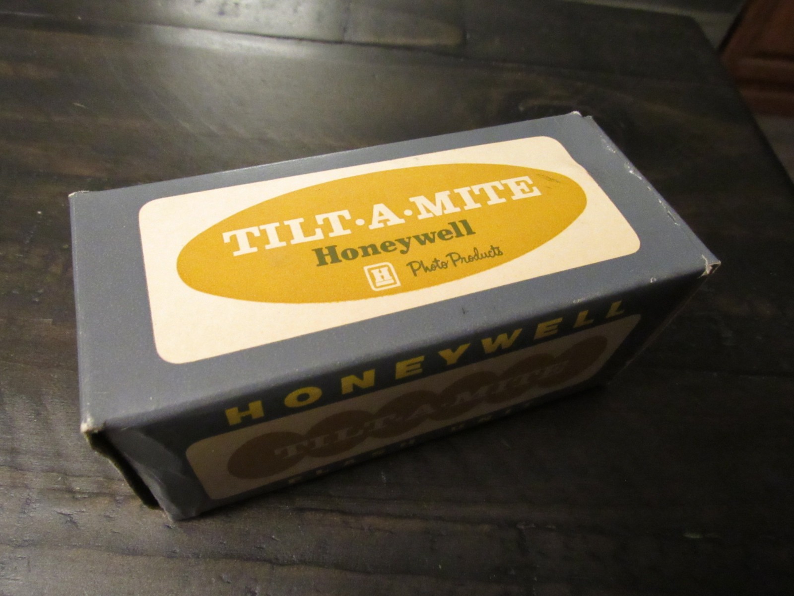 HONEYWELL TILT-A-MITE Camera Flash Unit Collapsible Fan Style w/ Case And Box