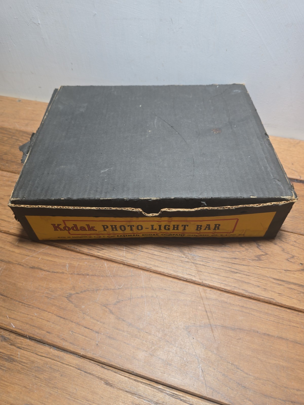 Vintage Kodak 2 Lamp Movie Light Bar & New Open Box