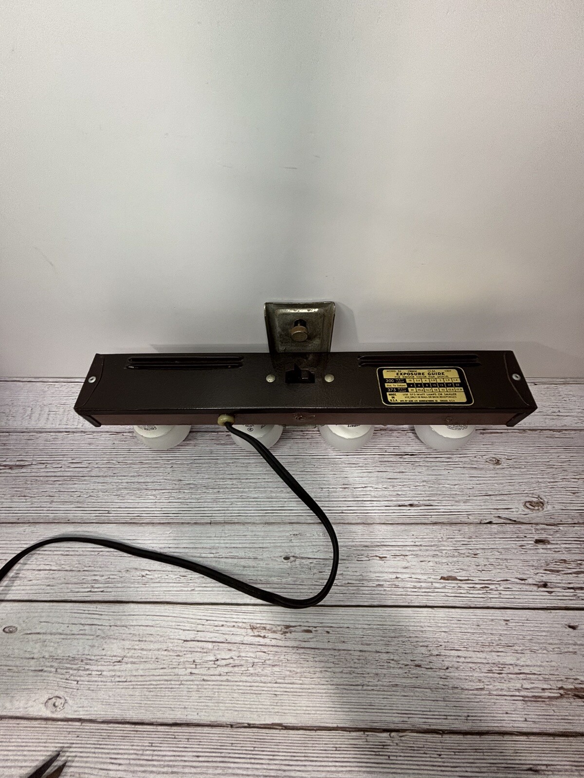 VTG Light Bar Hollywood MOV-E-LITE 4 Lamp Light Bar Stage Light