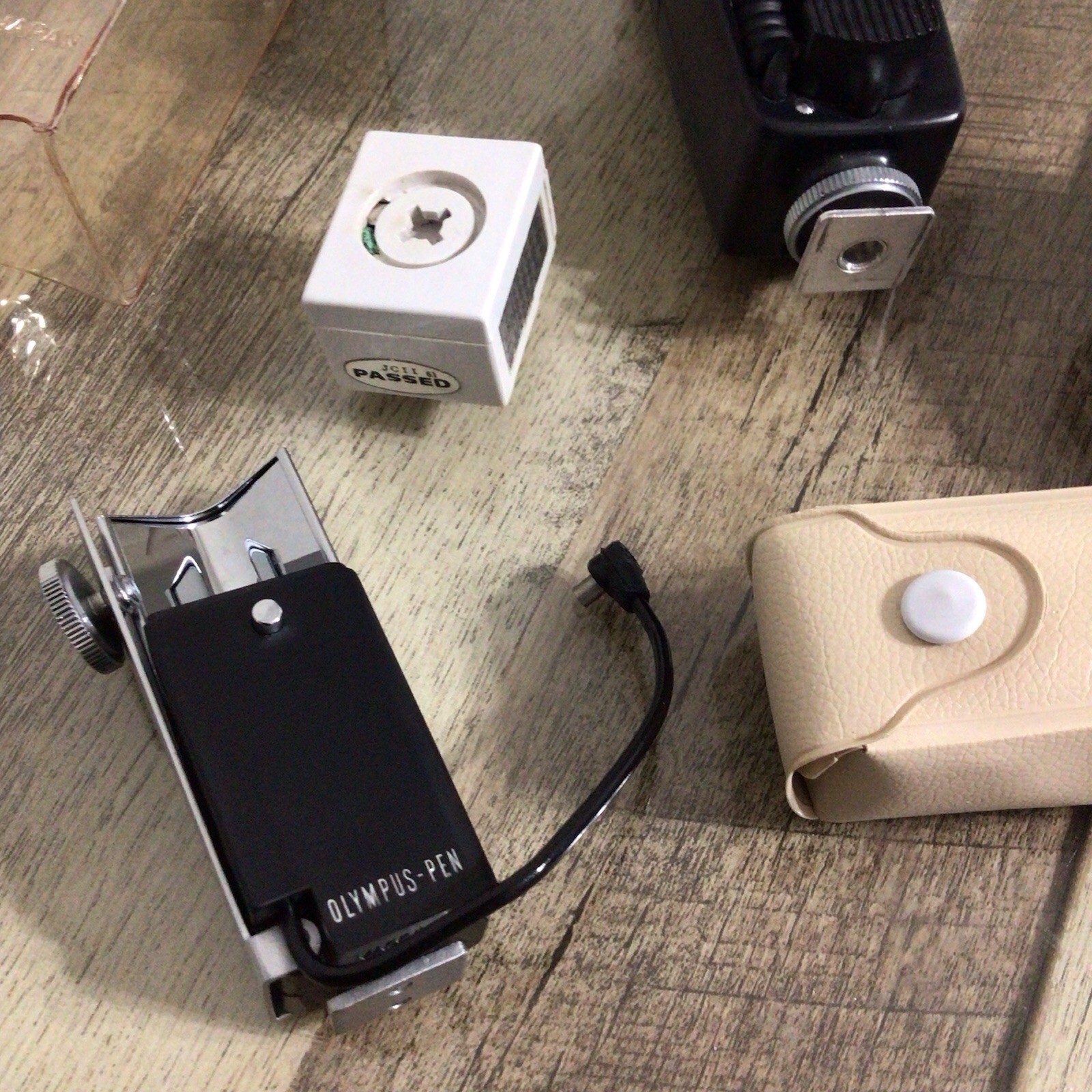 Vintage Lot of 4 Camera Photography Accessories Japan ~ Parts or Not Working
