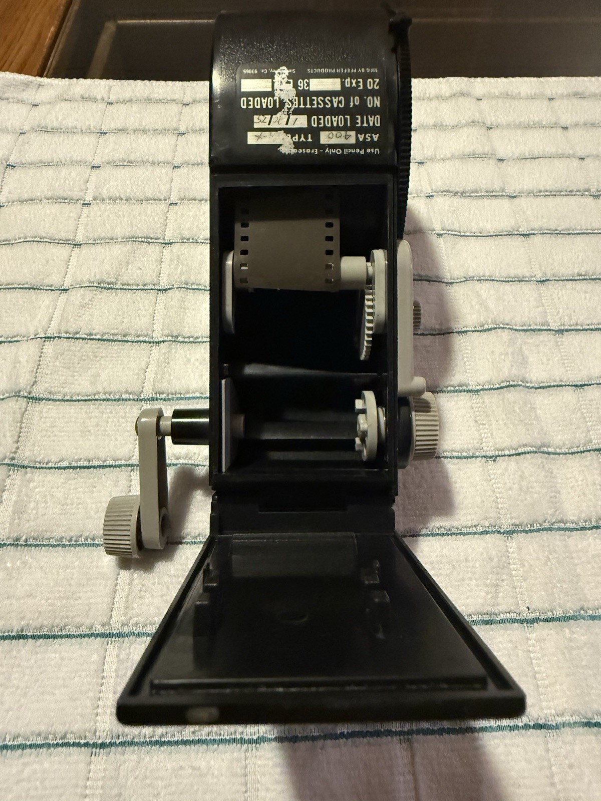 Vintage Watson Model 100 35mm Bulk Film Loader Pfefer – Loaded with ASA 400 film