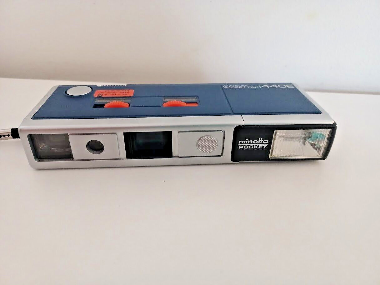 Minolta Pocket Pak 440E Vintage Camera **FOR PARTS ONLY** Not Tested