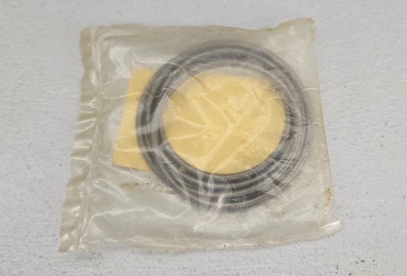 Victor-Kalart 50, 60, 75,16mm Projector Wire-Spring Drive Belt # 23217 – NOS