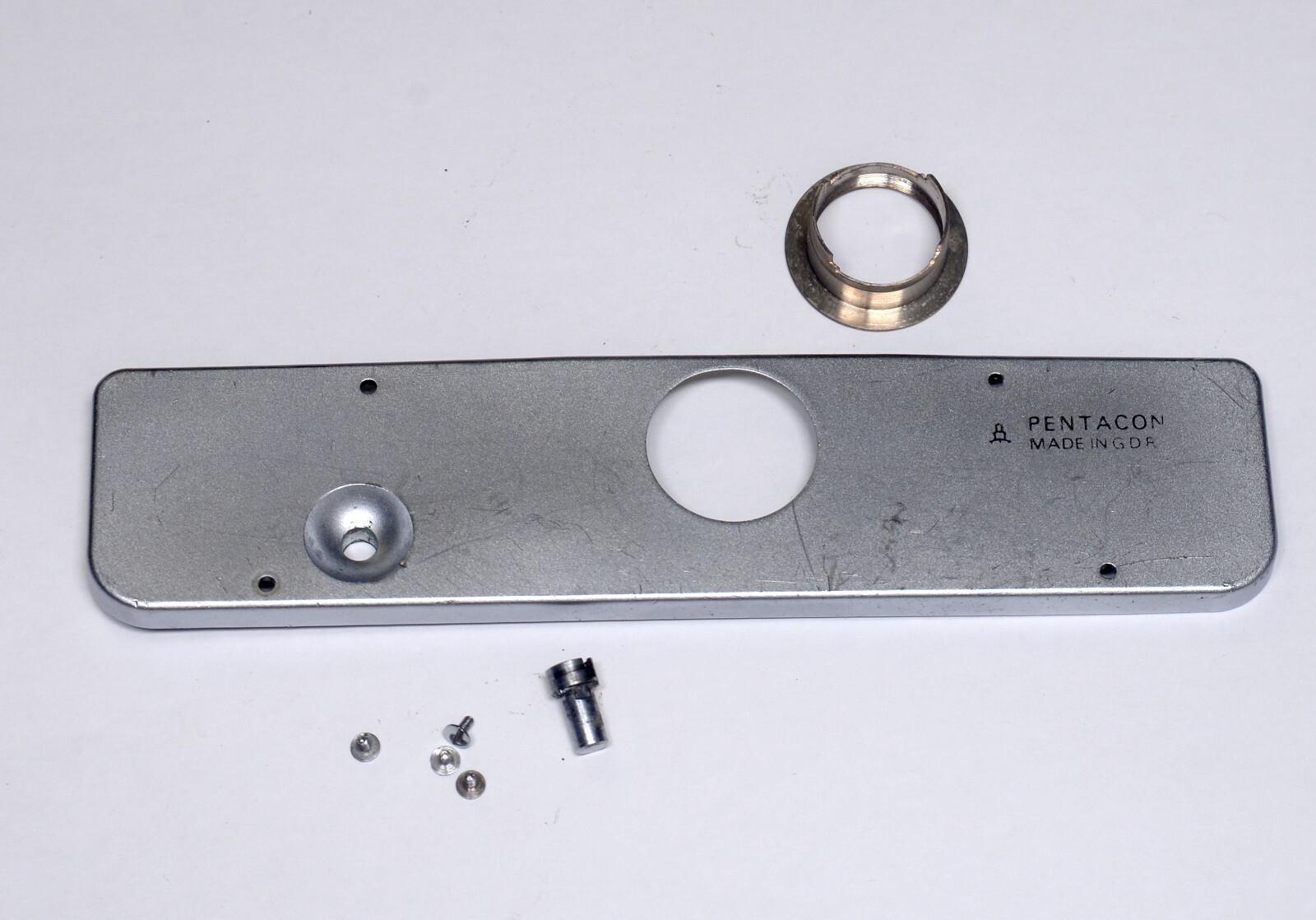 PRAKTICA LTL Bottom Cover Plate Vintage SLR 35mm Film Camera Parts Germany
