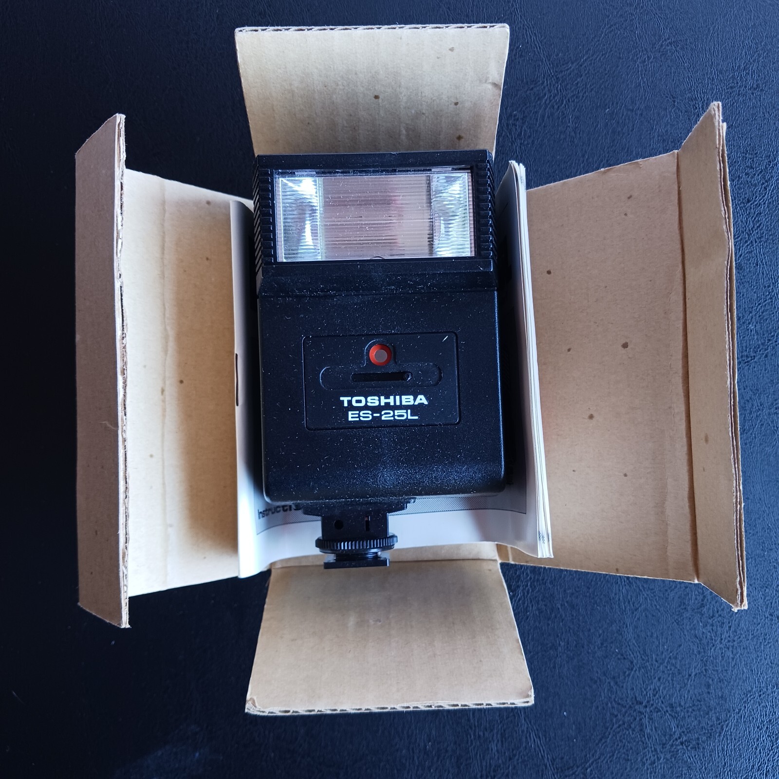 Toshiba Electronic Flash ES-25L With Manual and Original Box Untested