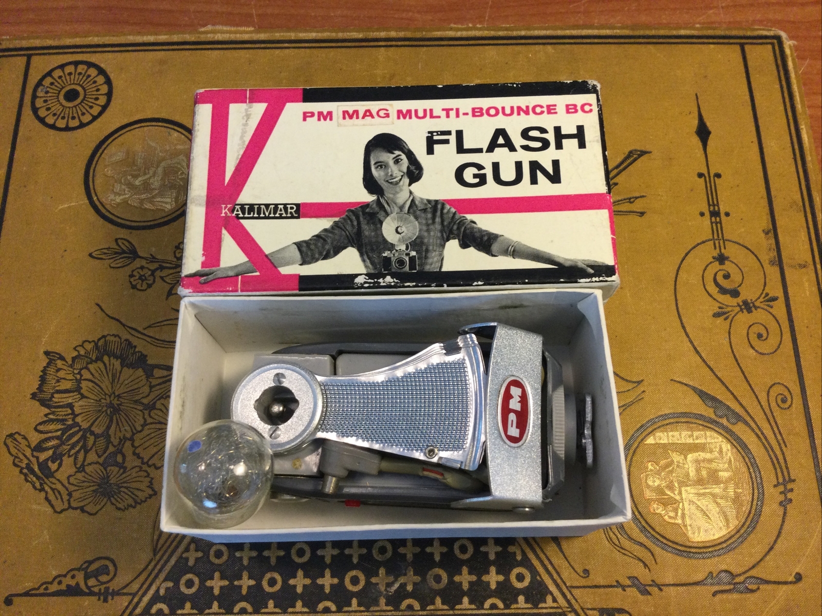Vintage Kalimar PM MAG Multi-Bounce BC Flash Gun