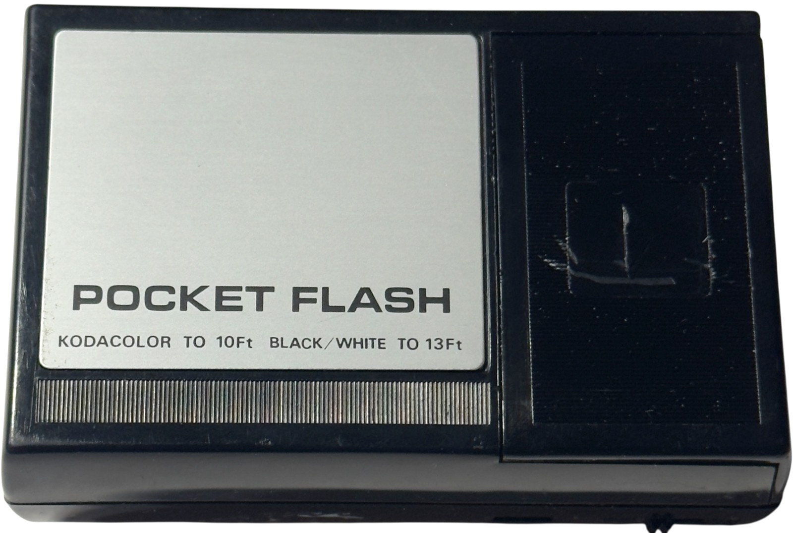 Pocket Flash – ACME Lite 110 – Kodakcolor to 10ft, Black/White to 13ft