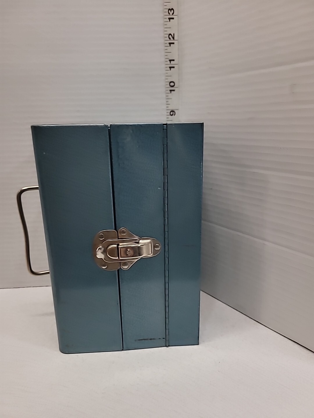 Vintage Logan De Luxe Movie Reel Chest Metal 6″ X 9″ Grey Blue With Handle