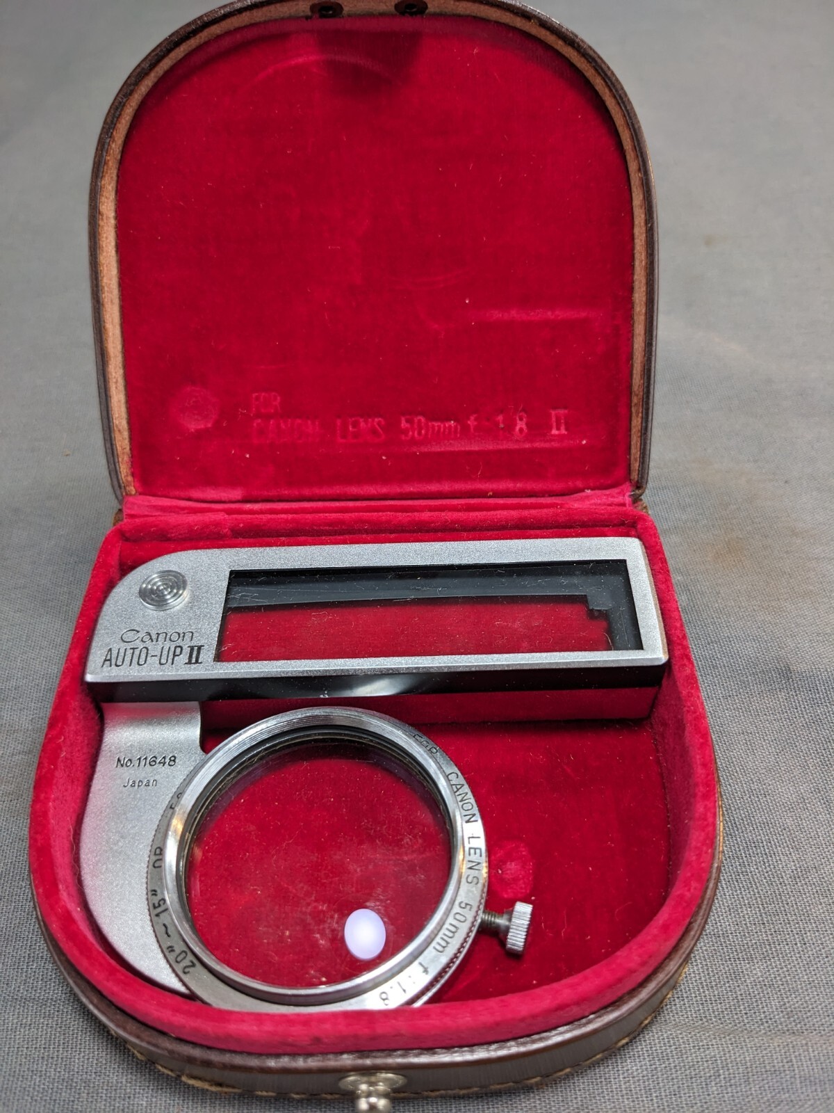 Canon Rangefinder Auto Up II Macro Attachment from 1953 With Leather Case