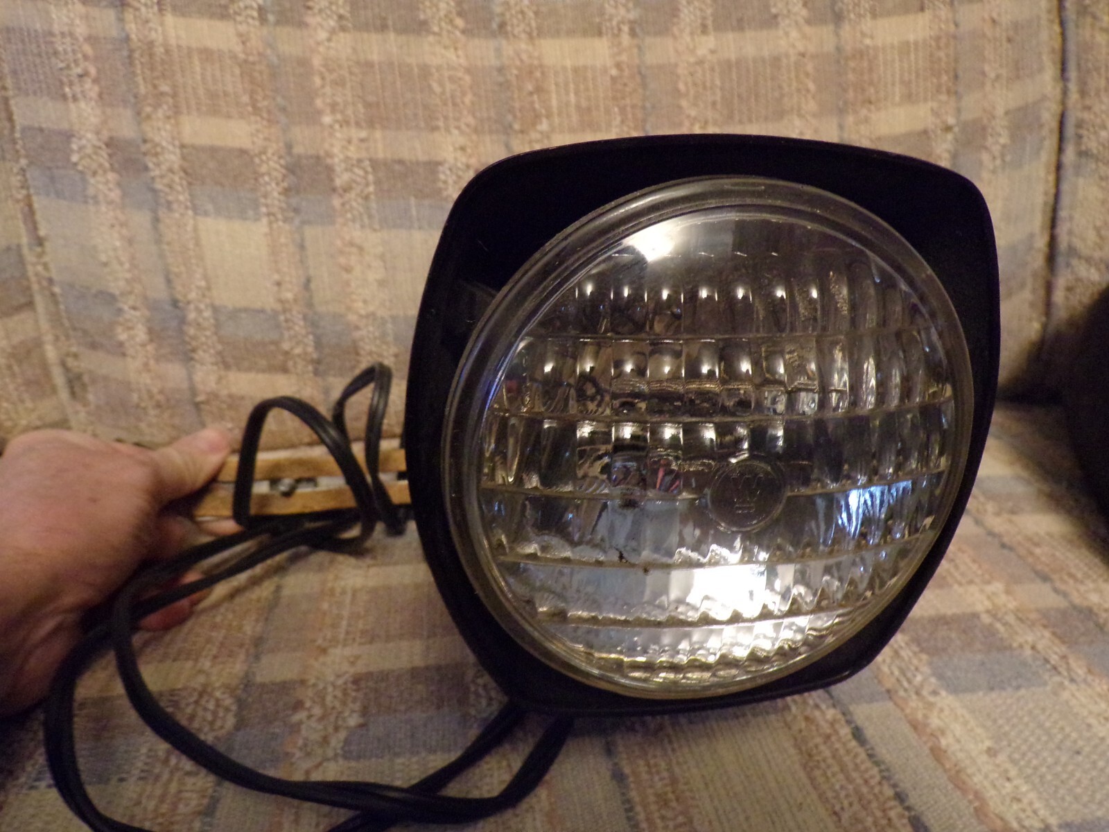 Vintage Tower Bright Beam Movie Camera Light – Works !