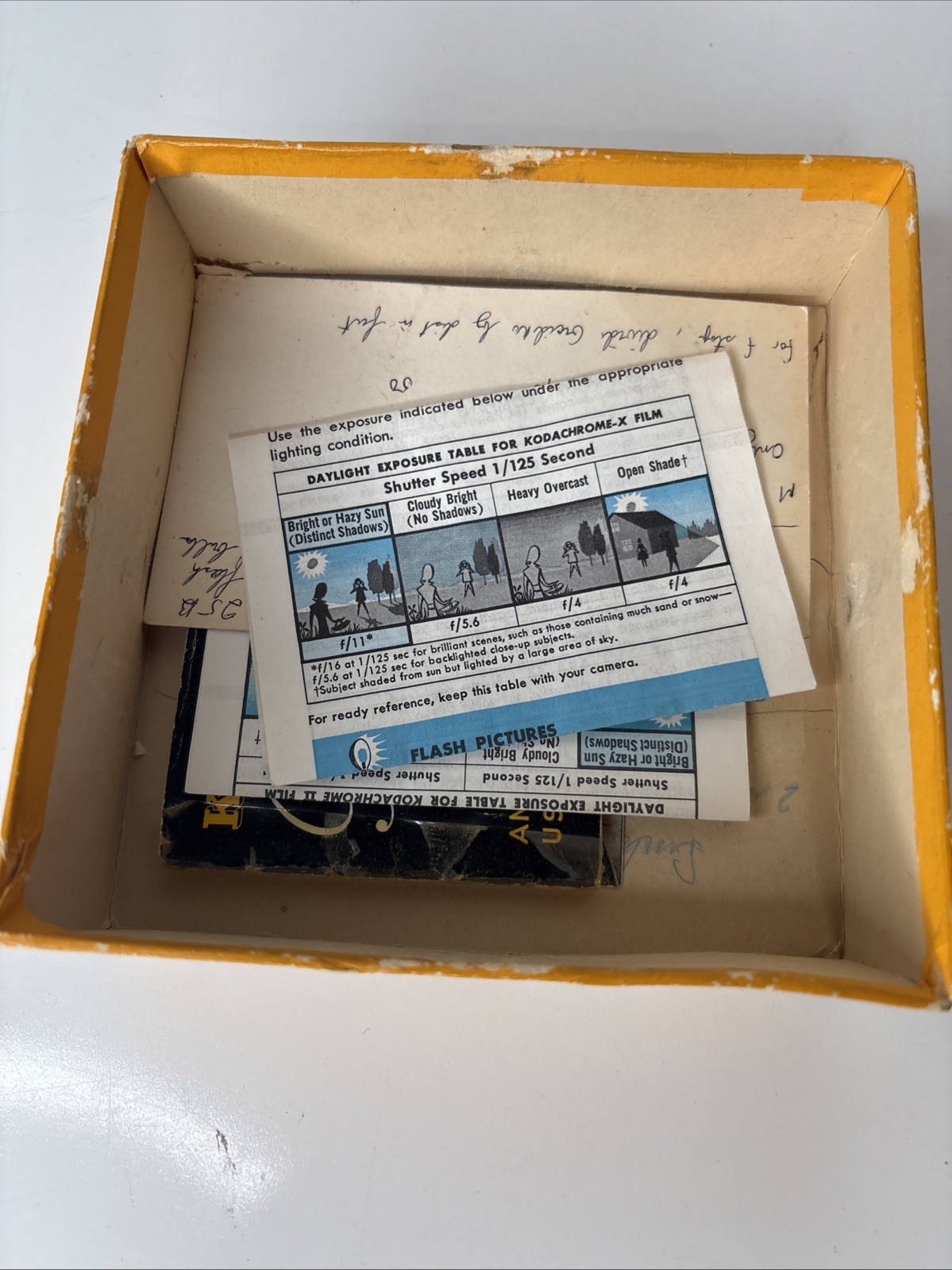 Kodak Kodablitz Blitzlieuchte + Befestiginsbugel Zum Kodablitz Flash