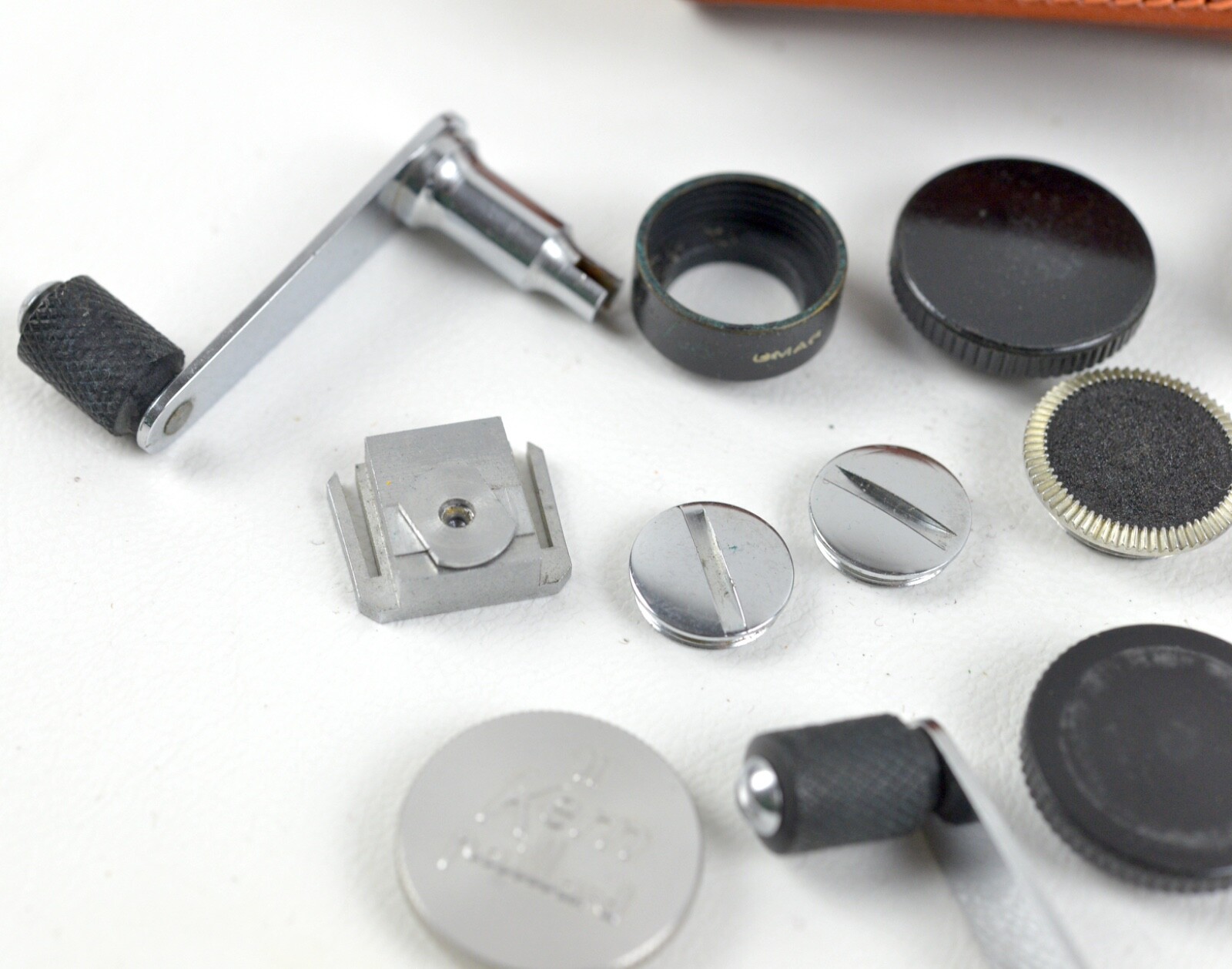 Kern Paillard Cranks, caps parts
