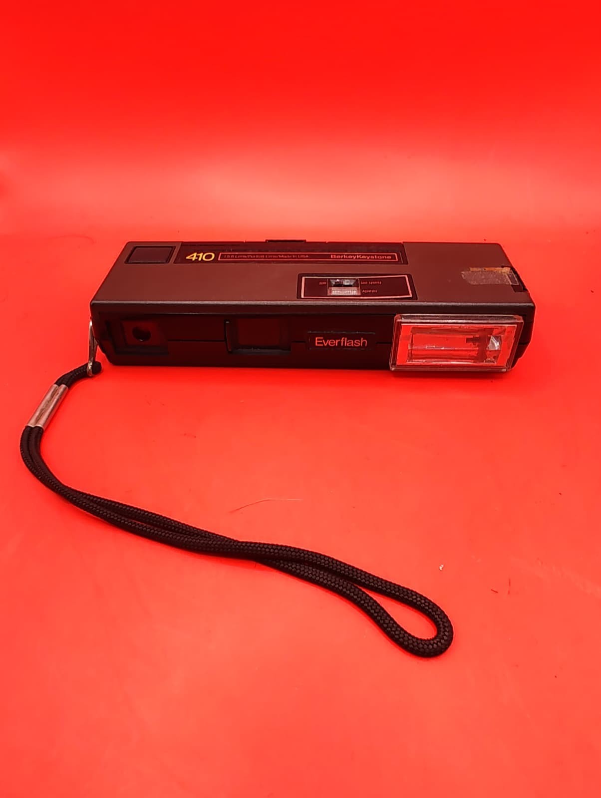 Vintage Berkey Keystone 410 Pocket Everflash Camera 110 RETRO CAMERA UNTESTED