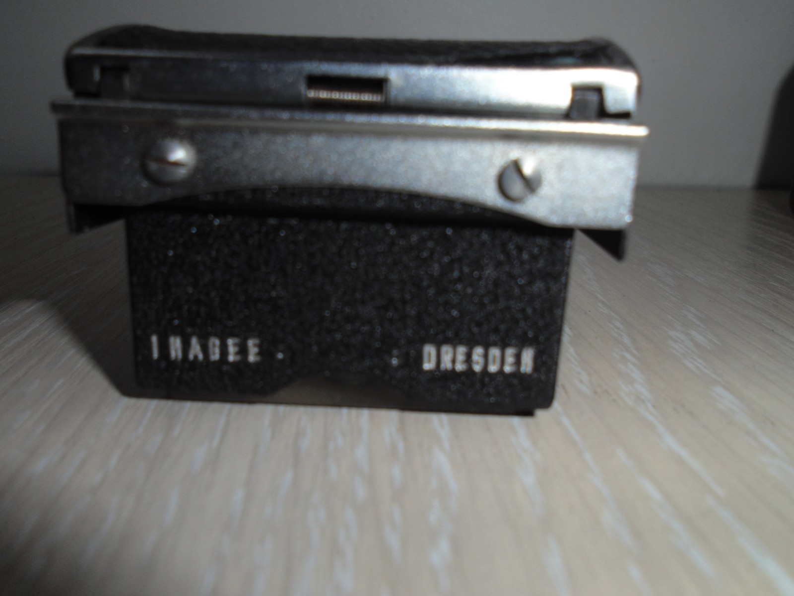 Ihagee Exakta waist level finder in case #0284