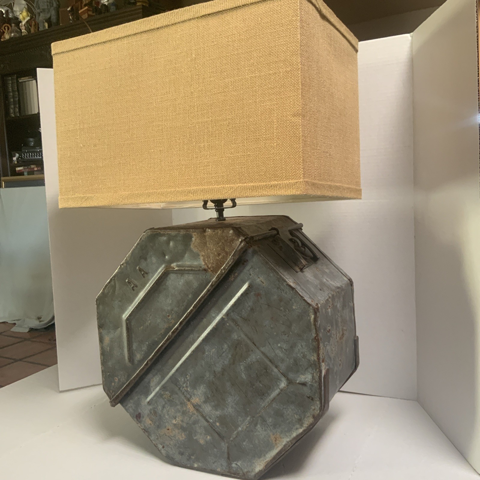 Vintage Allied Artists film transport Reel case 20th Century Lamp – Very Rare