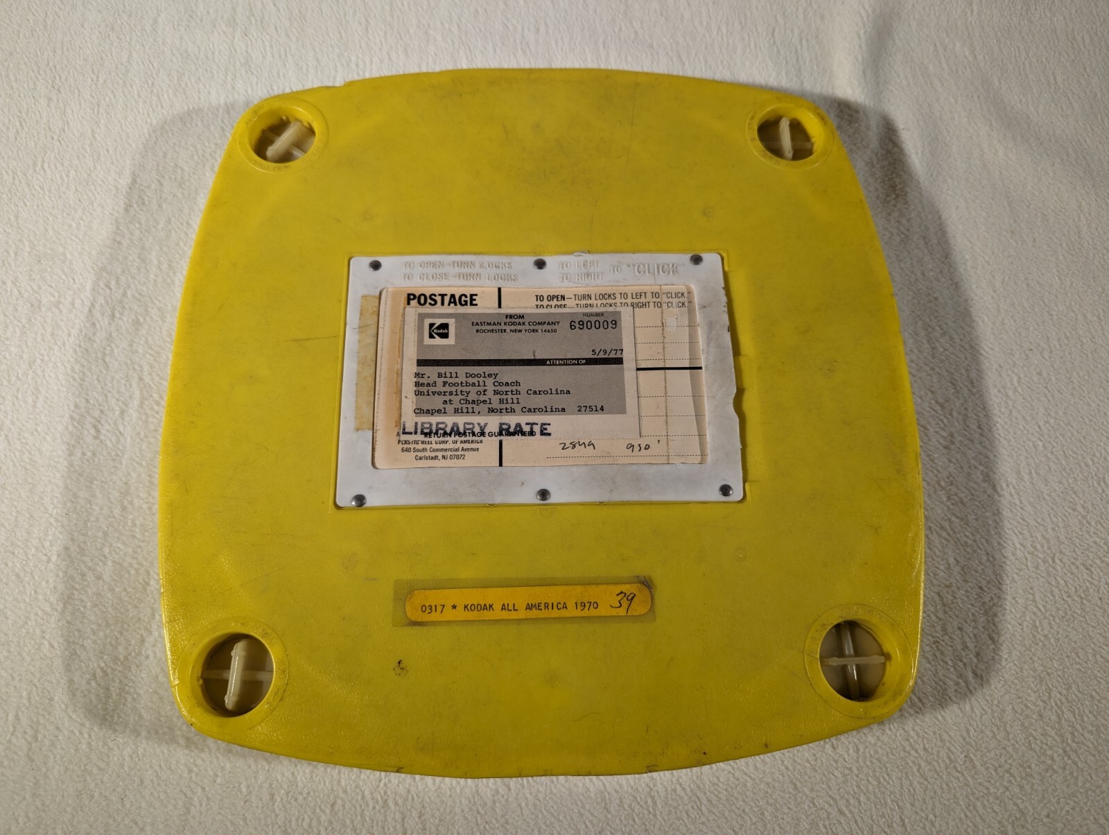 Vtg 8mm or 16mm Film Plastic Reel and Locking Hard Plastic Mailer Case ~ No Film