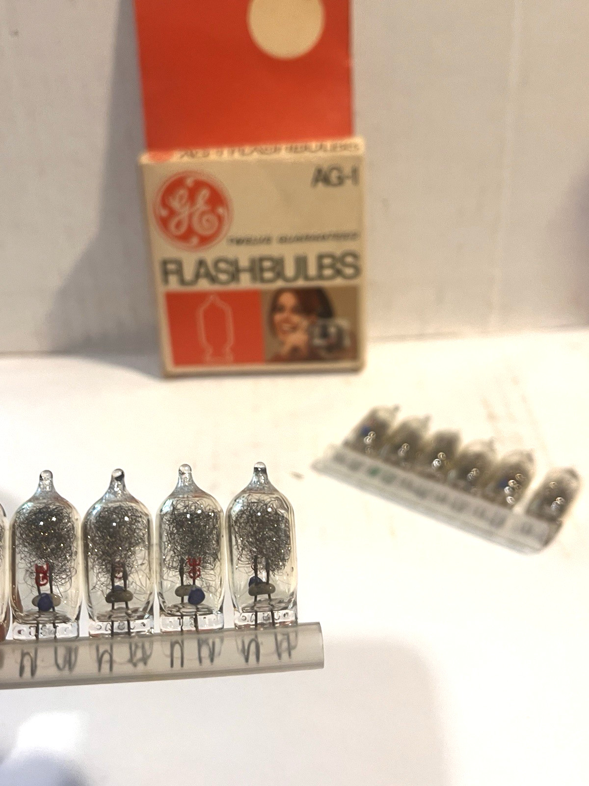 Vintage GE Flash Bulbs, AG-1, 12 Bulbs
