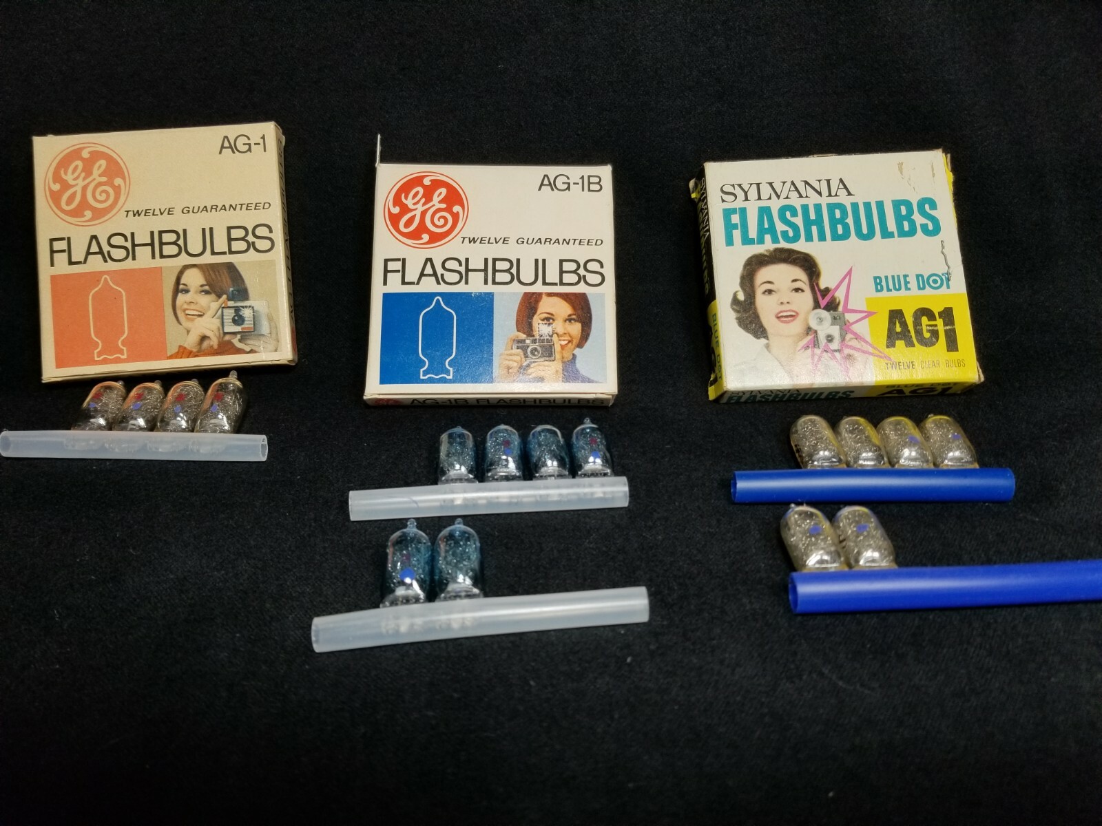 Vintage Sylvania Blue Dot AG-1 and AG-1B Flashbulbs 3 Boxes, 16 Total Bulbs