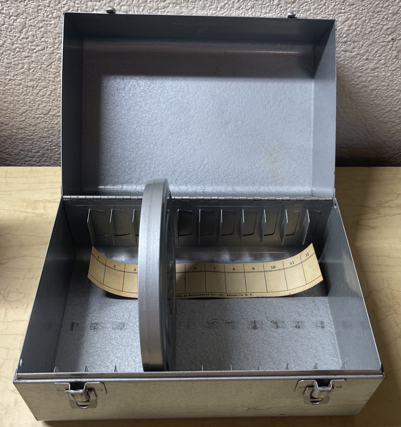Brumberger Reel to Reel Latch Metal Storage Case + 1 Empty Case & Reel VINTAGE