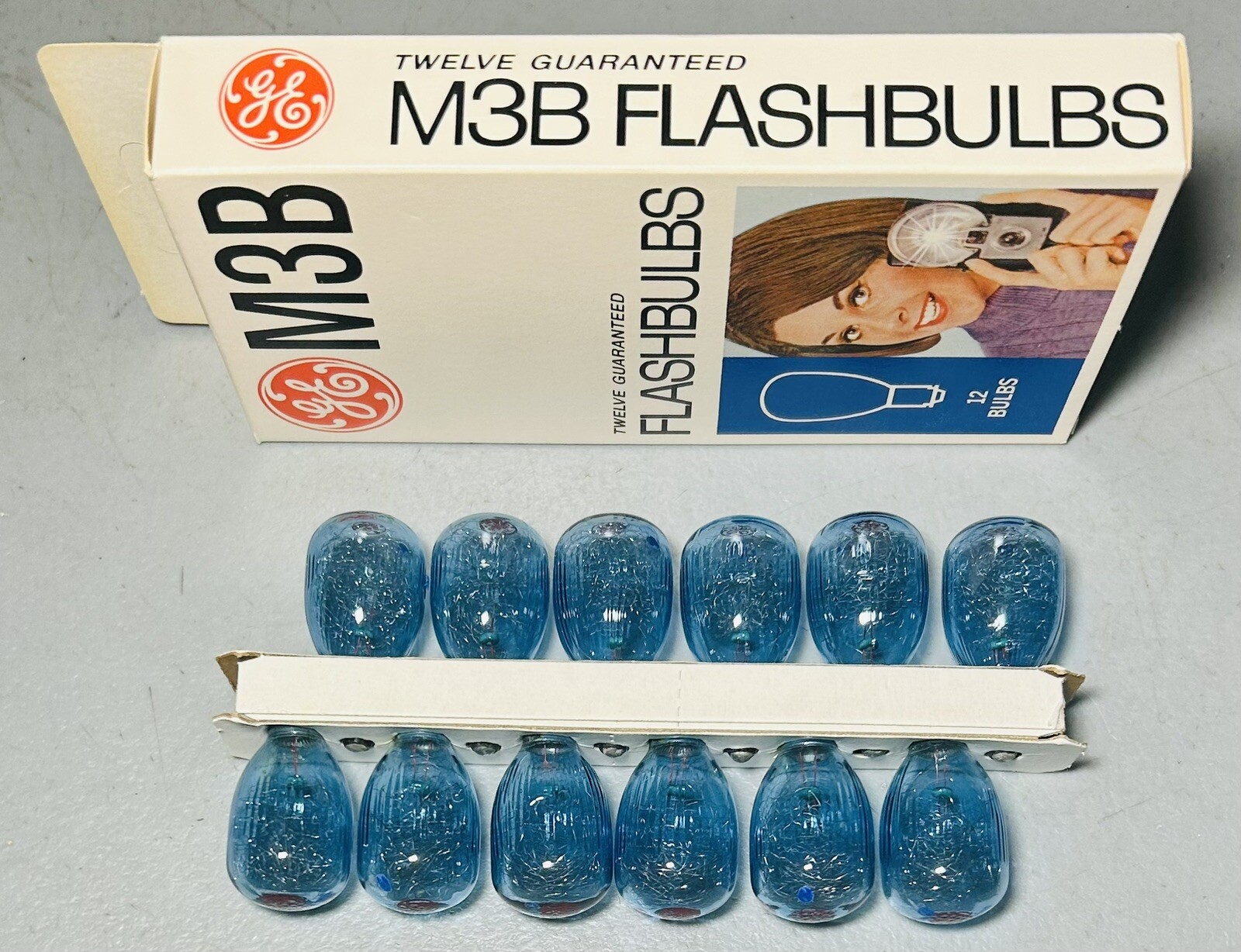 Lot-2 Vintage GE General Electric 12 Pack Blue Flashbulb M3B USA (24 Total) New￼