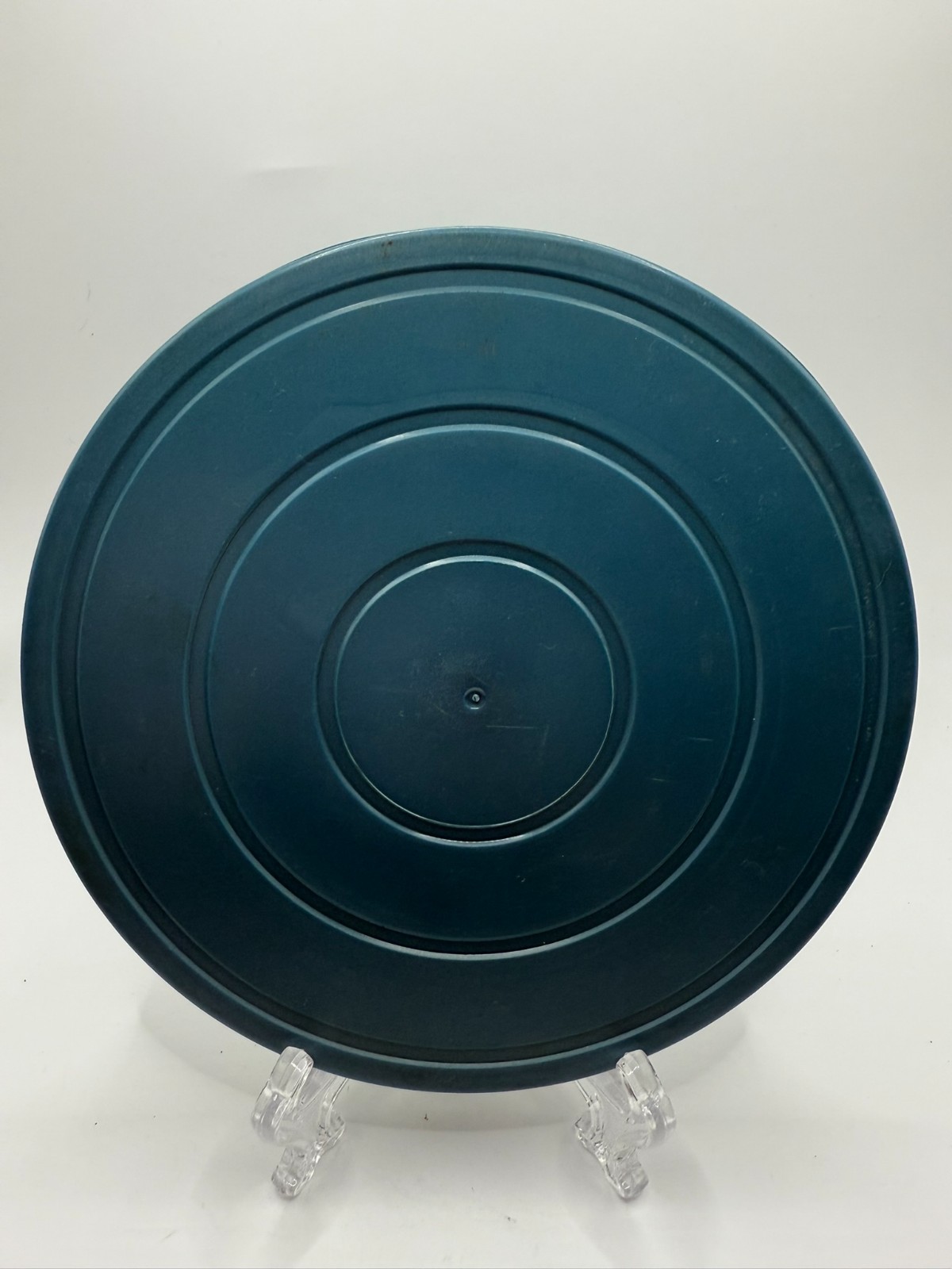 Vintage Yankee Blue Plastic Film Reel & Can Canister 7.25″ Diameter with Film
