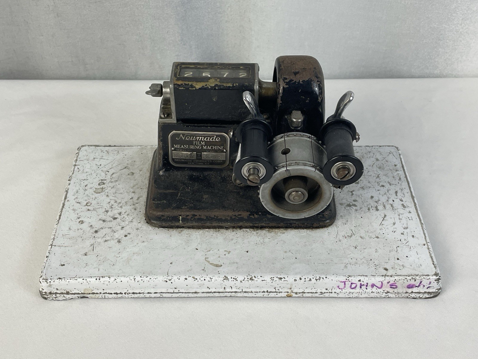 Vintage NeuMade M37-S 35mm Film Measuring Machine