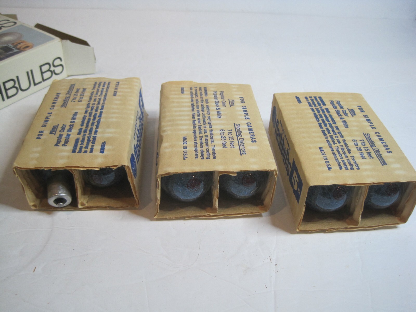 BRAND NEW STOCK GENERAL ELECTRIC 5B QTY 10 FLASH BULBS