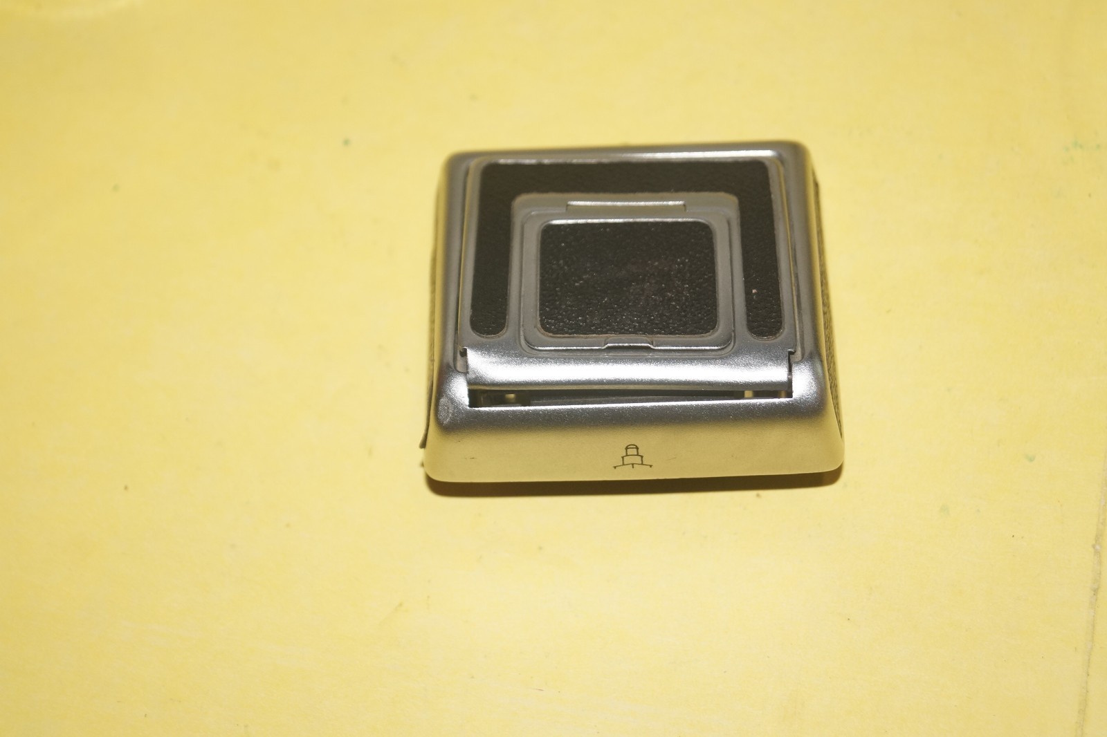 PENTACON 6 Waist Level Finder