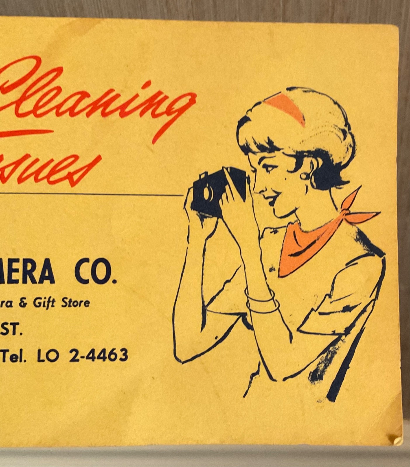 Vintage Lens Cleaning Tissues book Lensclean Inc. Westfield, Mass M & M Camera