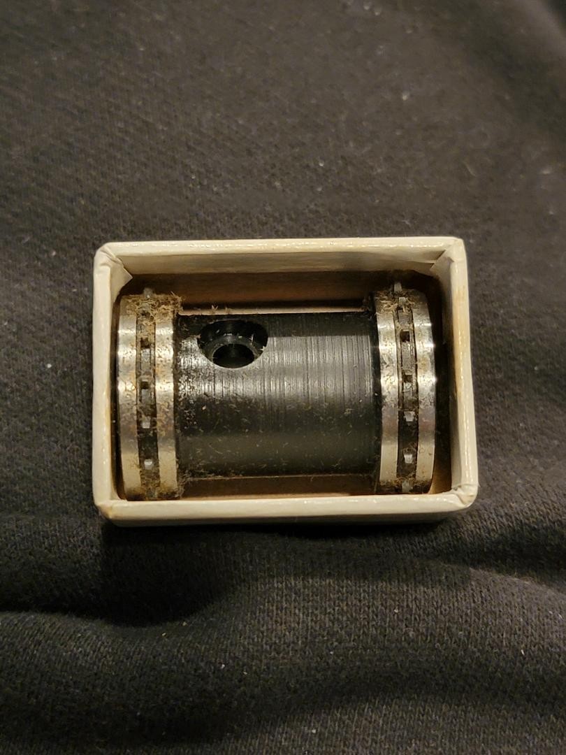 VKF Precision Spring-Loaded Film Sprocket Roller Assembly P3322 – Cinema *NEW*