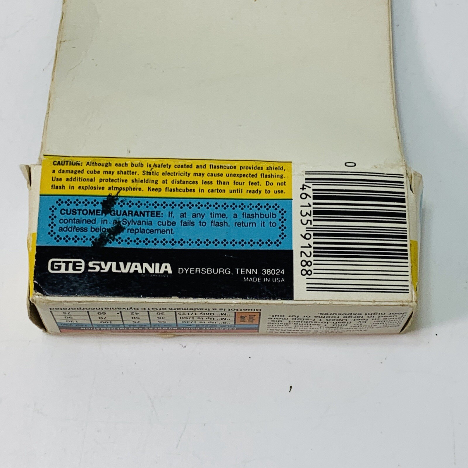 NOS SYLVANIA BLUE DOT FLASHCUBES, 3 CUBES EACH, 12 FLASHES TOTAL