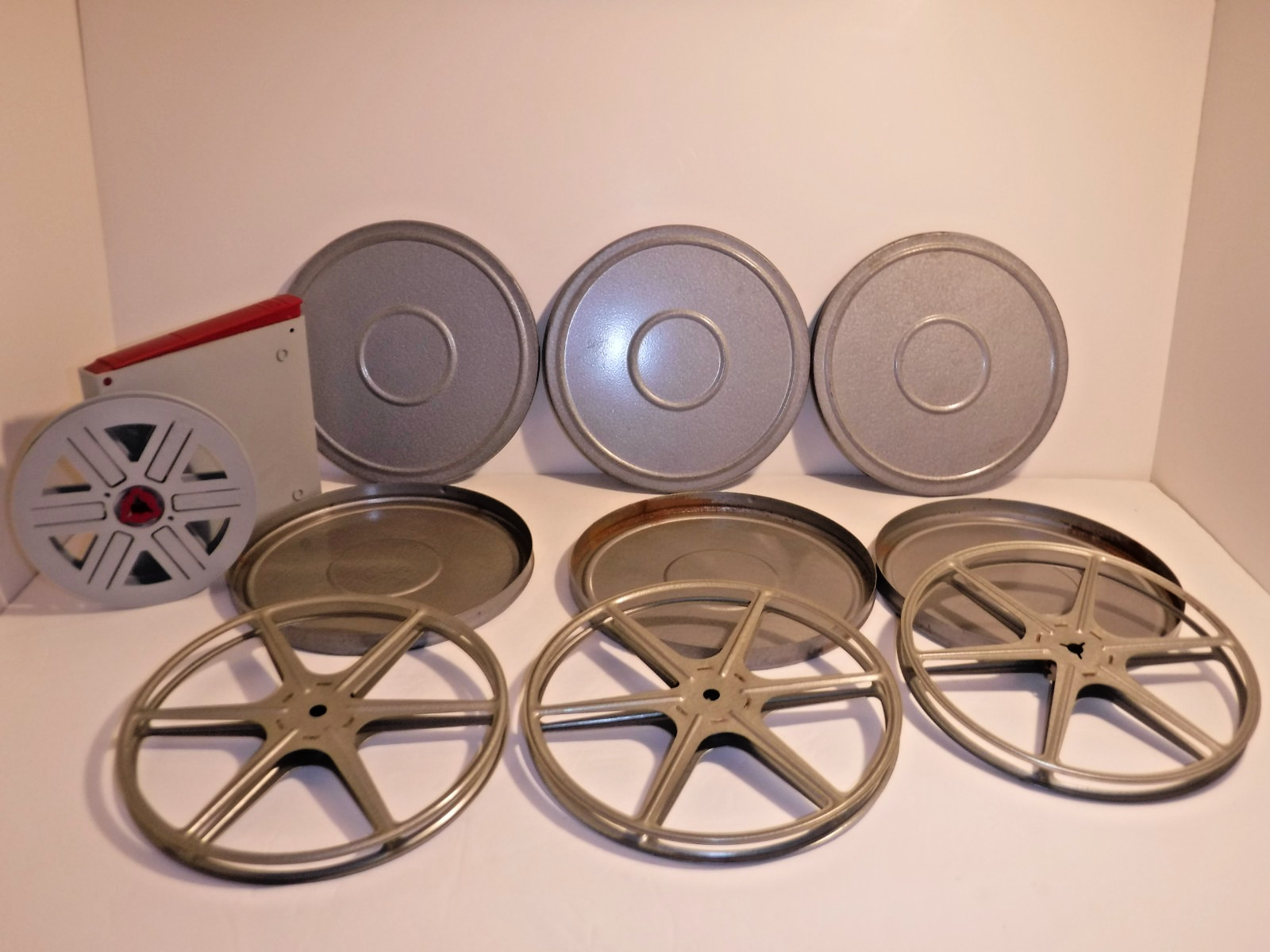 Lot Of Four 8mm Reels With Cases Kenco Metal And Bonum Plastic Vintage 📽️