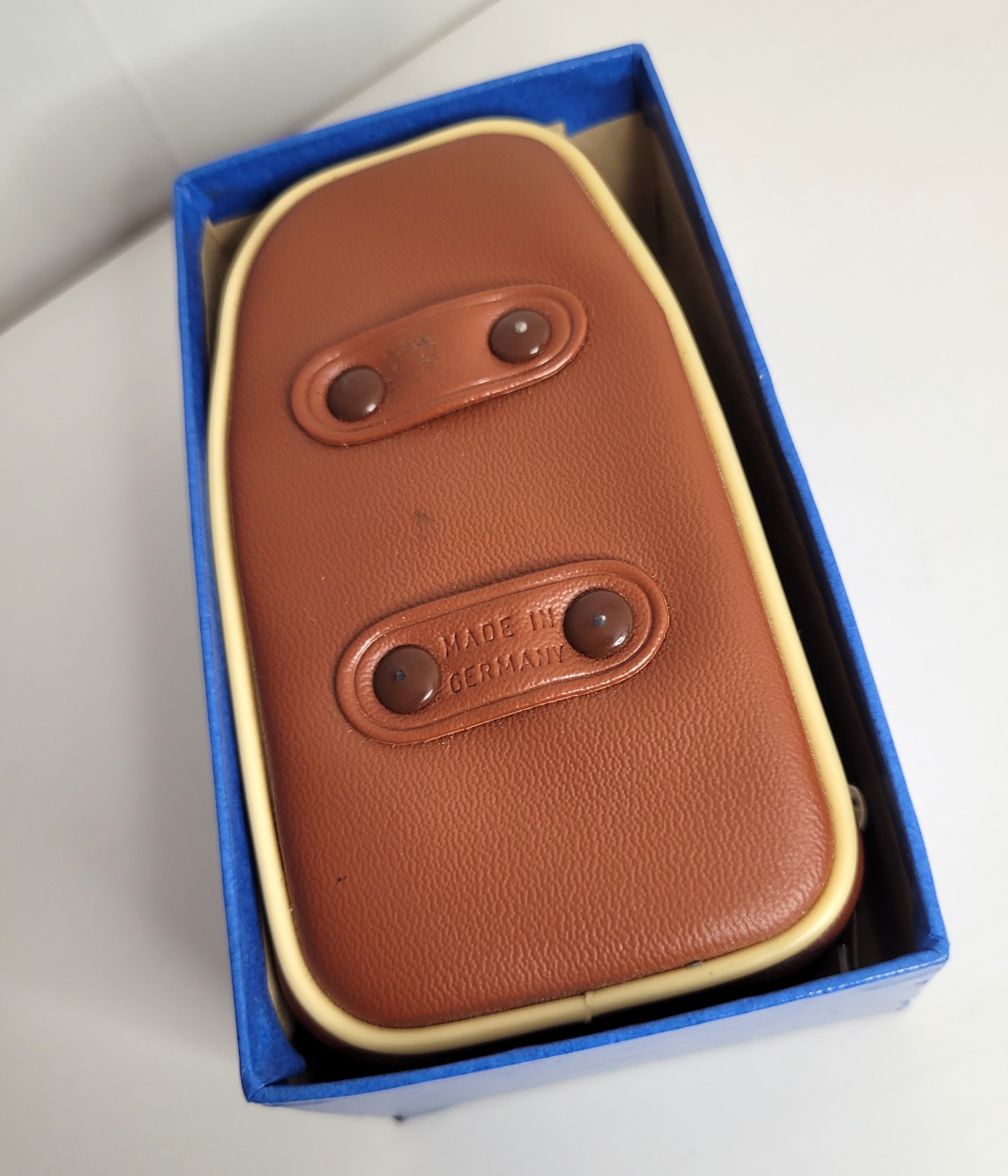 Agfa Agfalux Pocket Flashgun Type 6075 w/ Case, Manual & Box