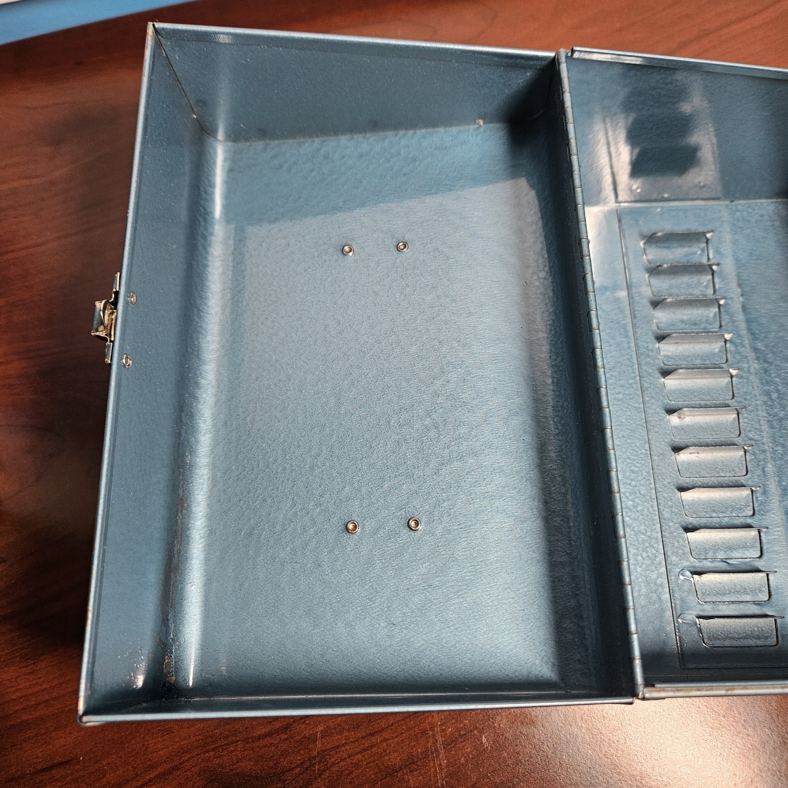 Vintage Logan Deluxe Metal 8mm Film Reel Metal Chest 12 Slots – Blue