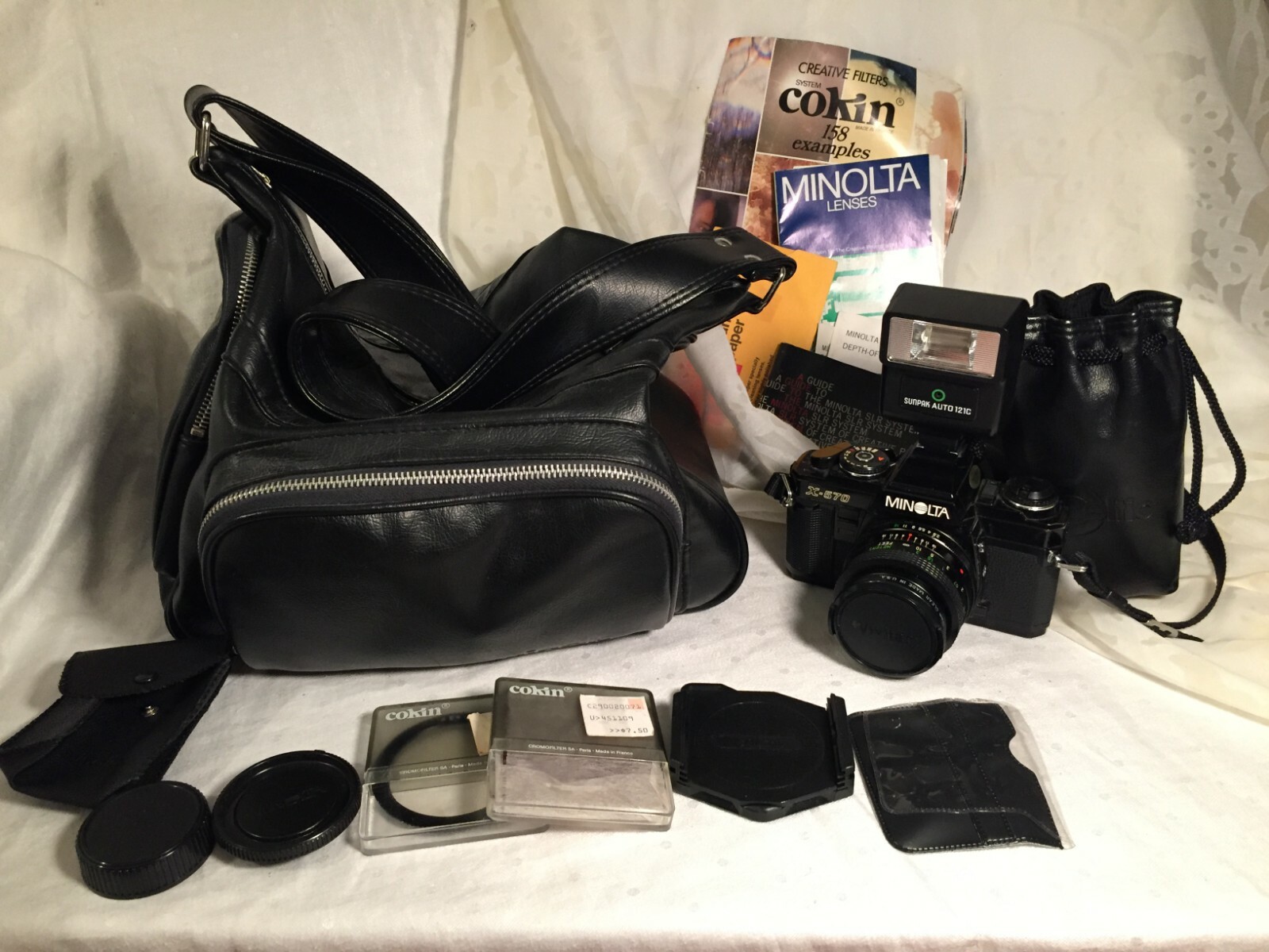 Minolta X-570 35MM SLR Camera &MD Celtic Telephoto Camera Lens SunPak Auto Flash